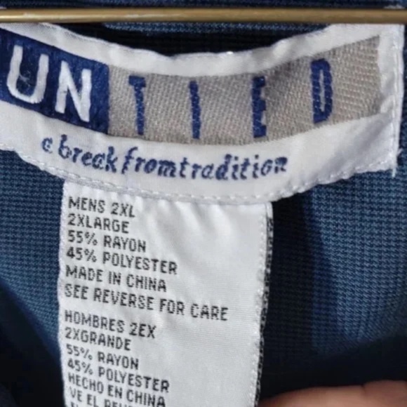 Vintage UNTIED Textured Button Down Shirt - Picture 3 of 5